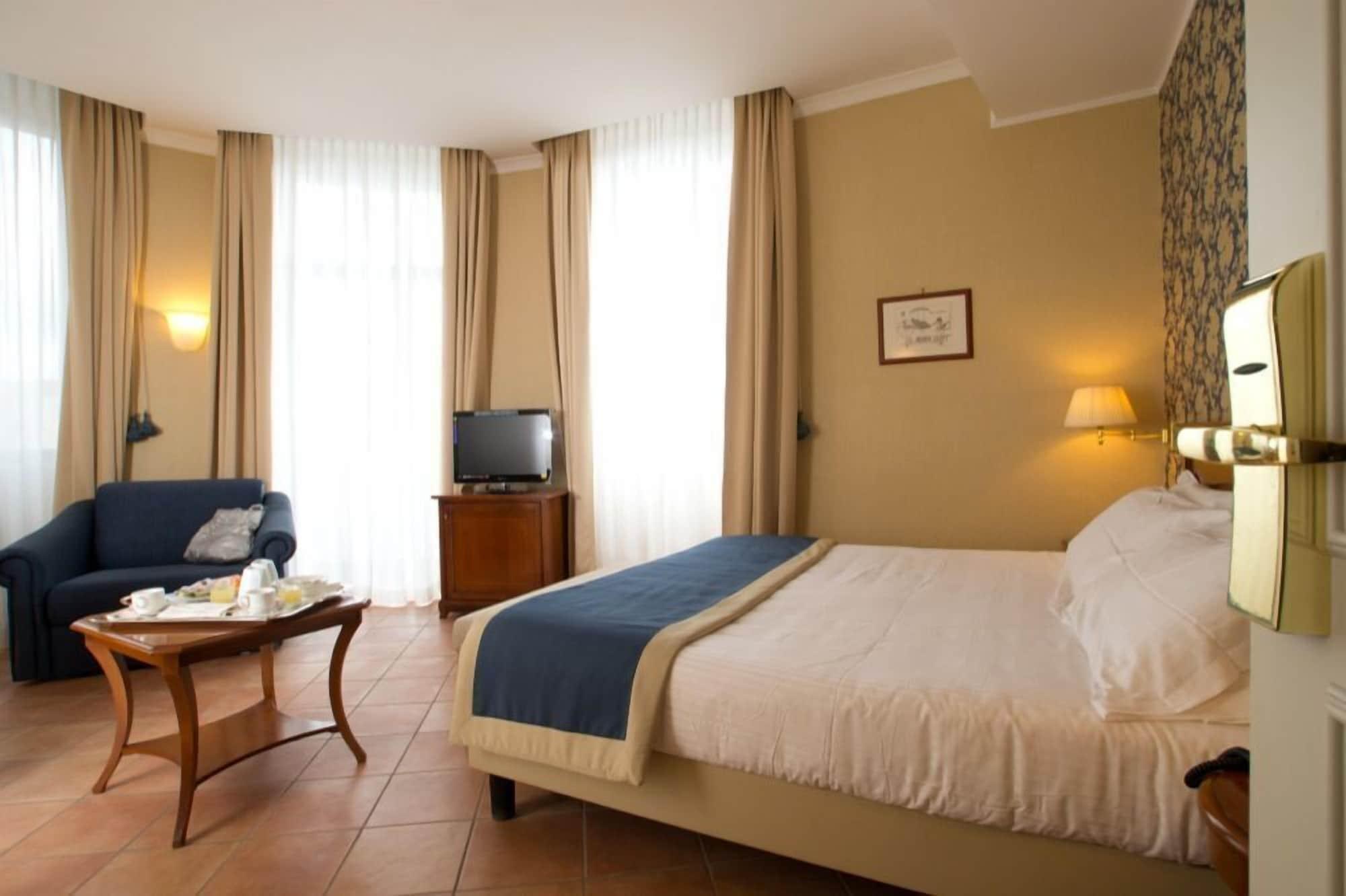 Nuvò 4* Napels