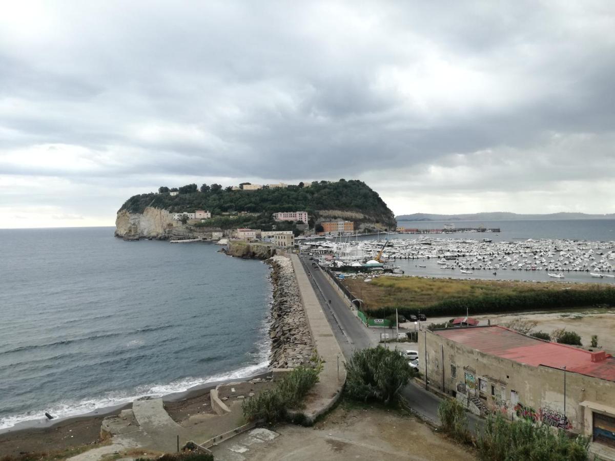 Nuvò Napels